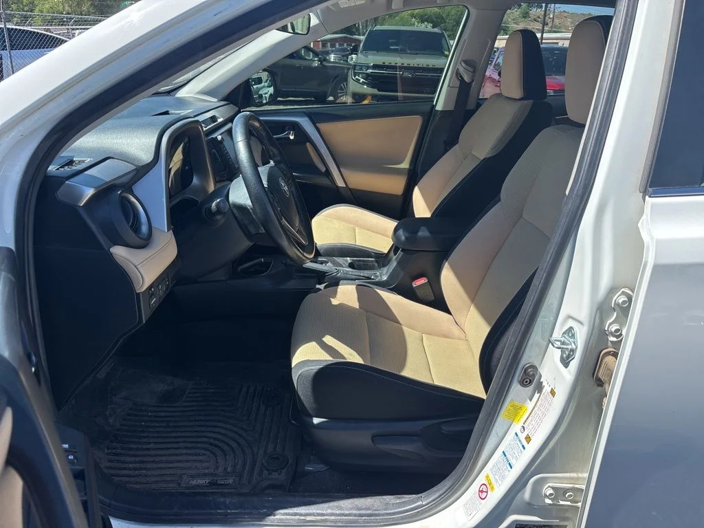 Certified Used 2018 White Toyota XLE image 7