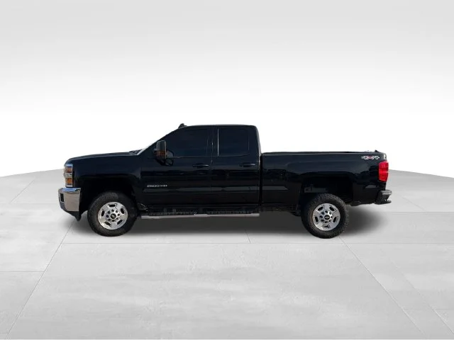 Used 2019 Black Chevrolet LT image 3