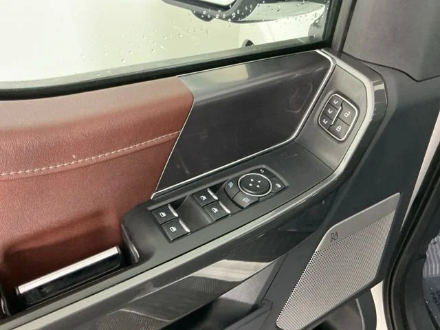 2023 Ford F-150 Lariat - Photo 17