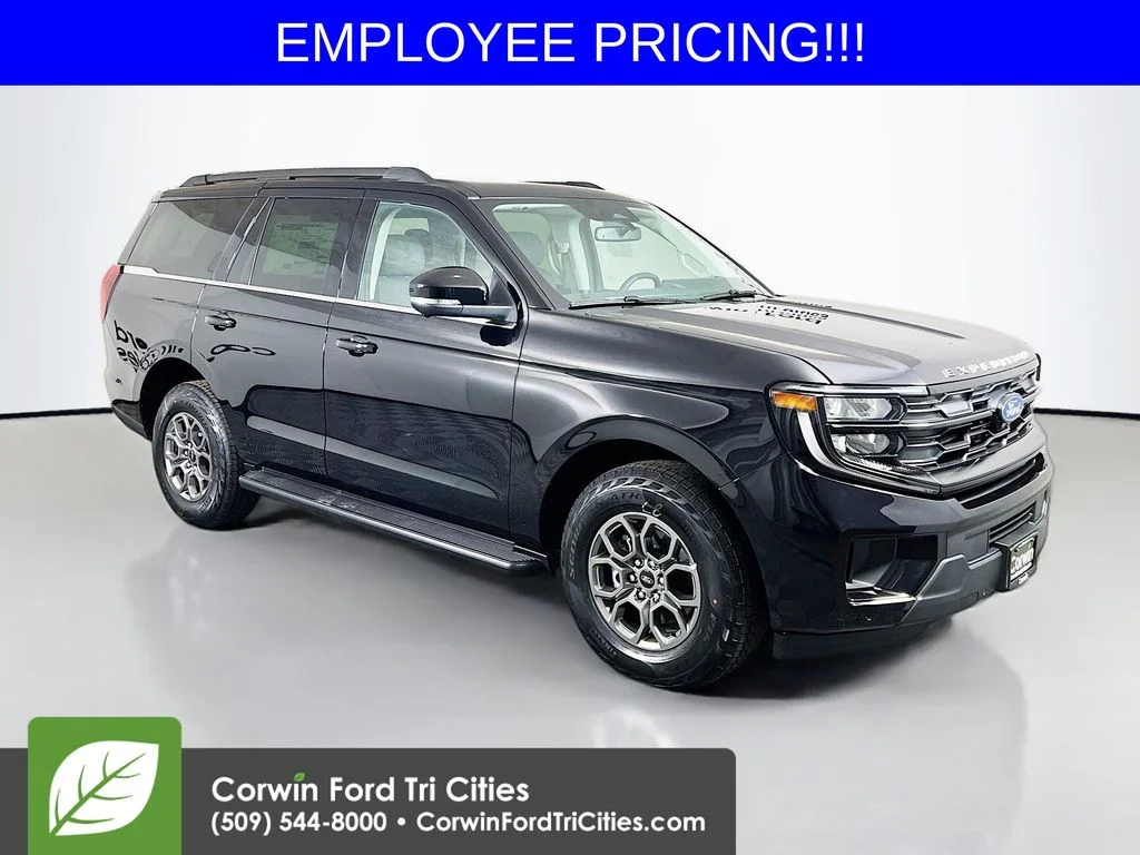 2026 Ford Expedition Active 4x4's photo