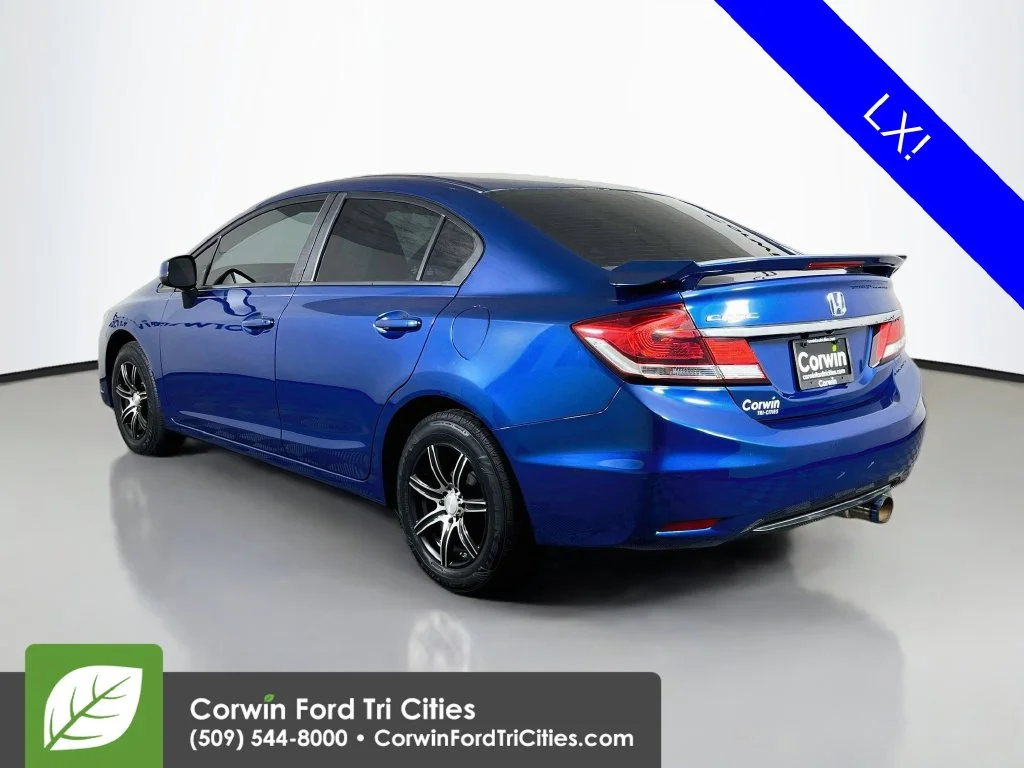 Used 2013 Dyno Blue Pearl Honda LX image 11