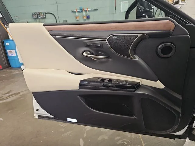 Used 2024 White Lexus 350 Ultra Luxury image 28