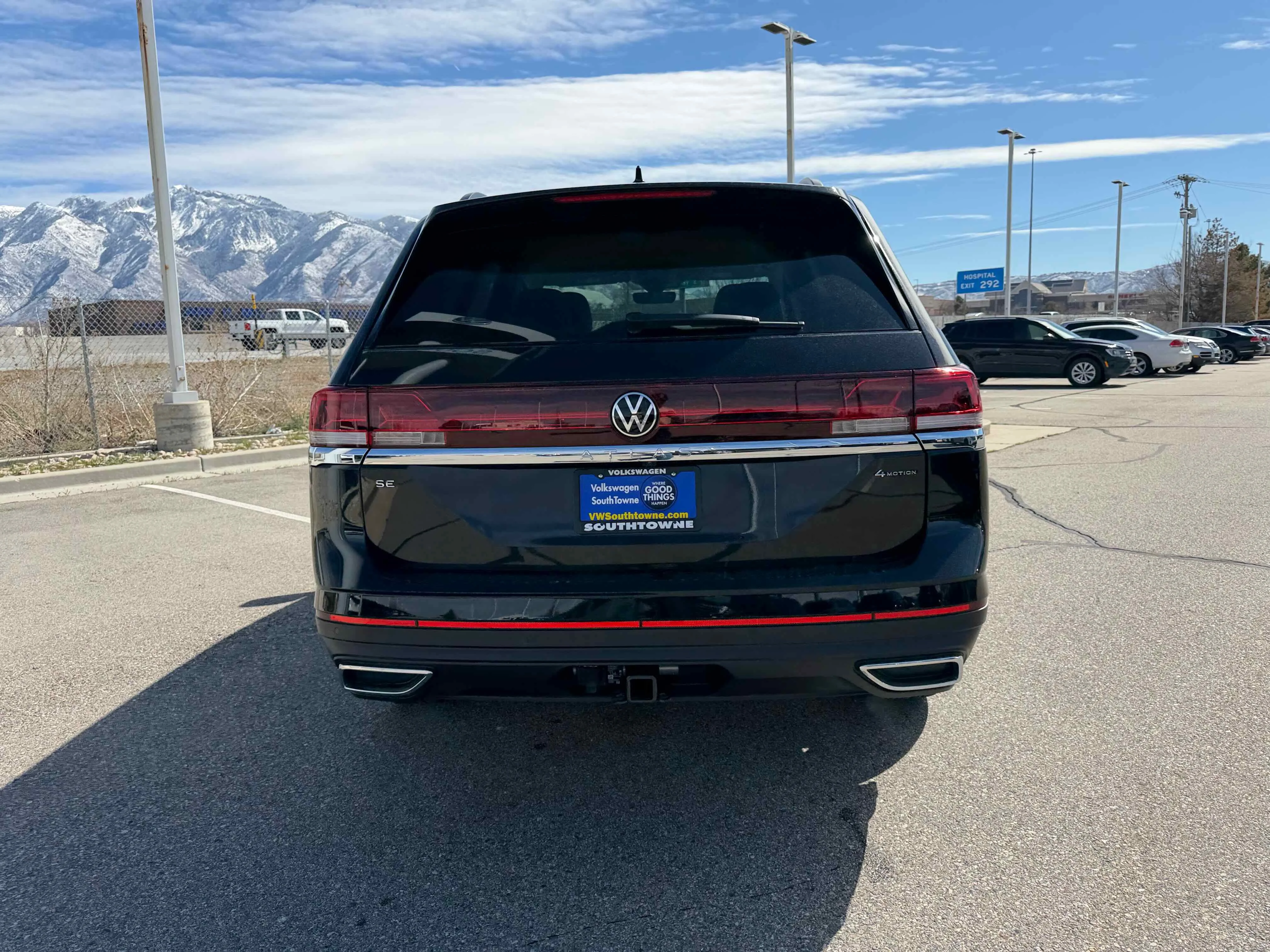 New 2026 Deep Black Volkswagen 2.0T SE w/Technology image 9