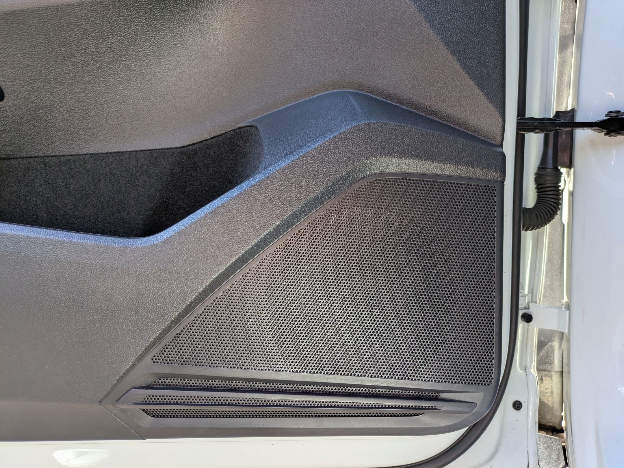 Certified Used 2023 Opal White Volkswagen SE image 14