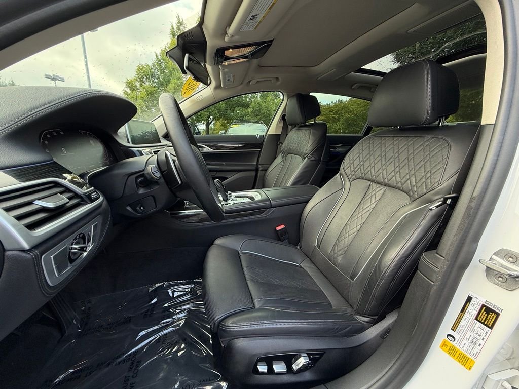 Used 2020 White BMW 740i image 26