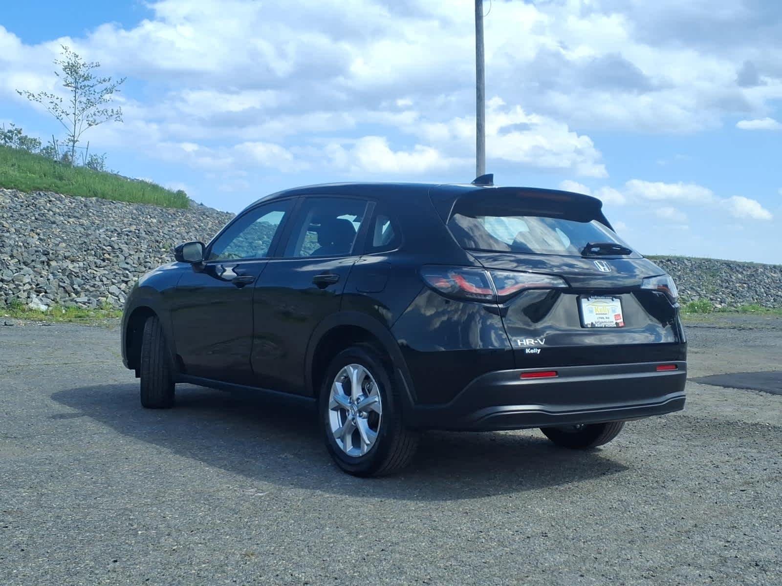 2023 Honda HR-V LX - Photo 7