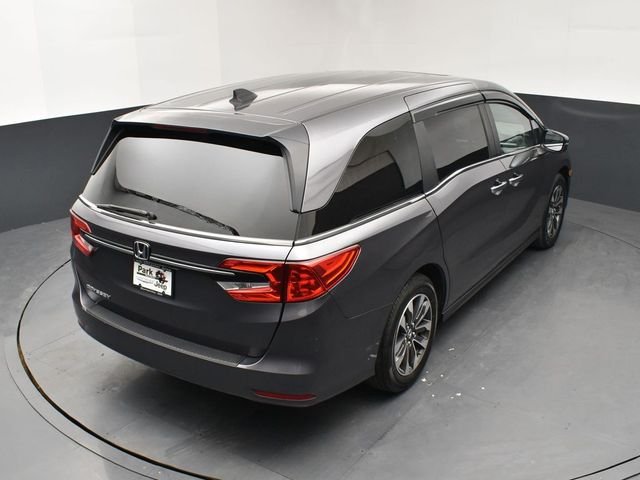 2024 Honda Odyssey EX-L - Photo 18