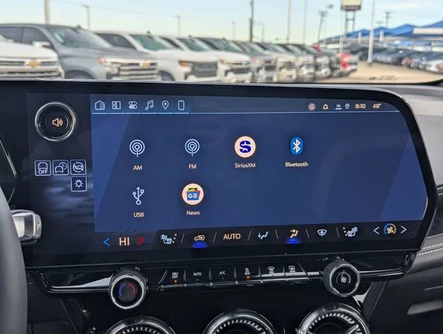 New 2026 Galaxy Gray Metallic Chevrolet LT image 18