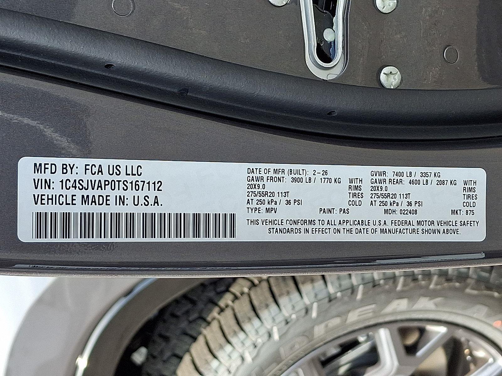 New 2026 Baltic Gray Metallic Clearcoat Jeep Upland image 19
