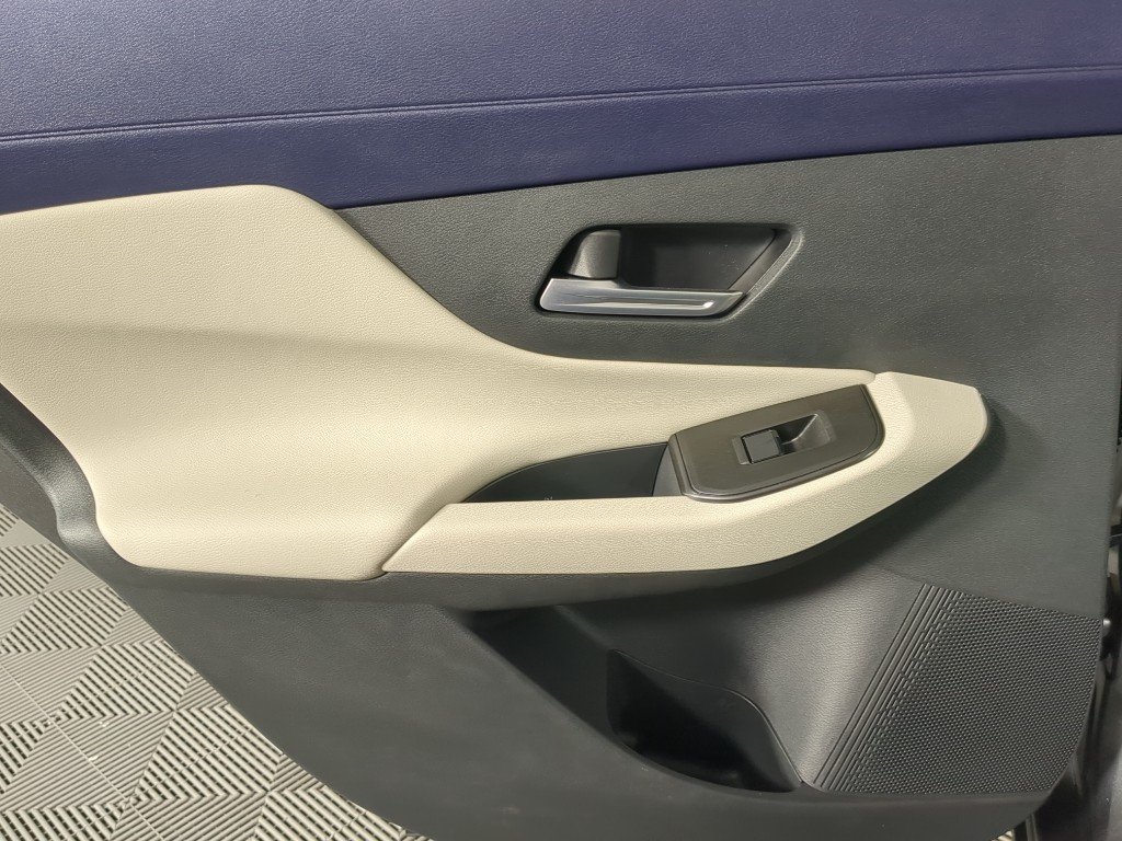2026 Nissan Sentra SL - Photo 12