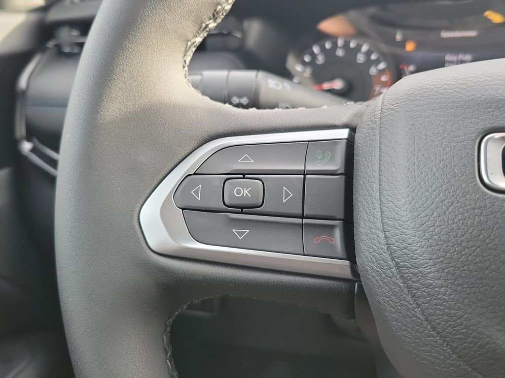 New 2026 Fathom Blue Pearl Coat Jeep Latitude image 21