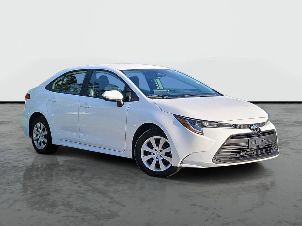 Used 2024 Ice Toyota LE image 1