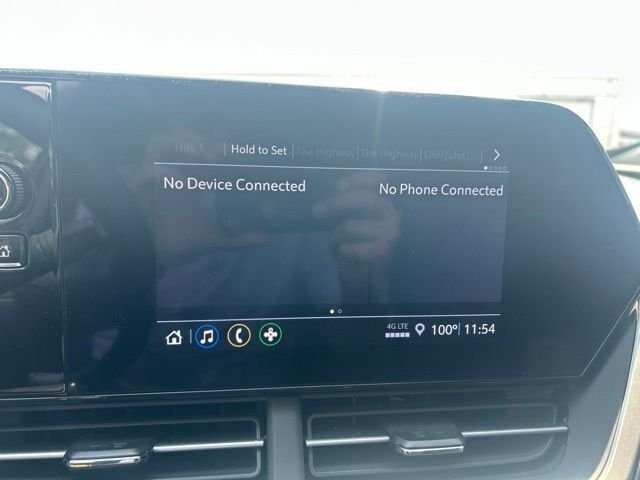 Used 2025 Red Chevrolet LS image 9