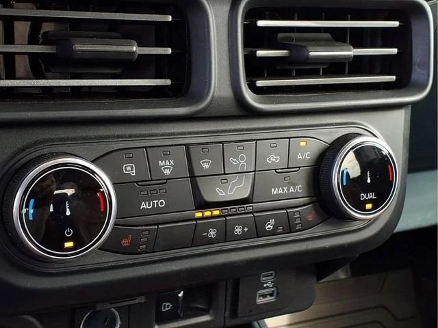 Used 2024 Gray Ford LARIAT image 13