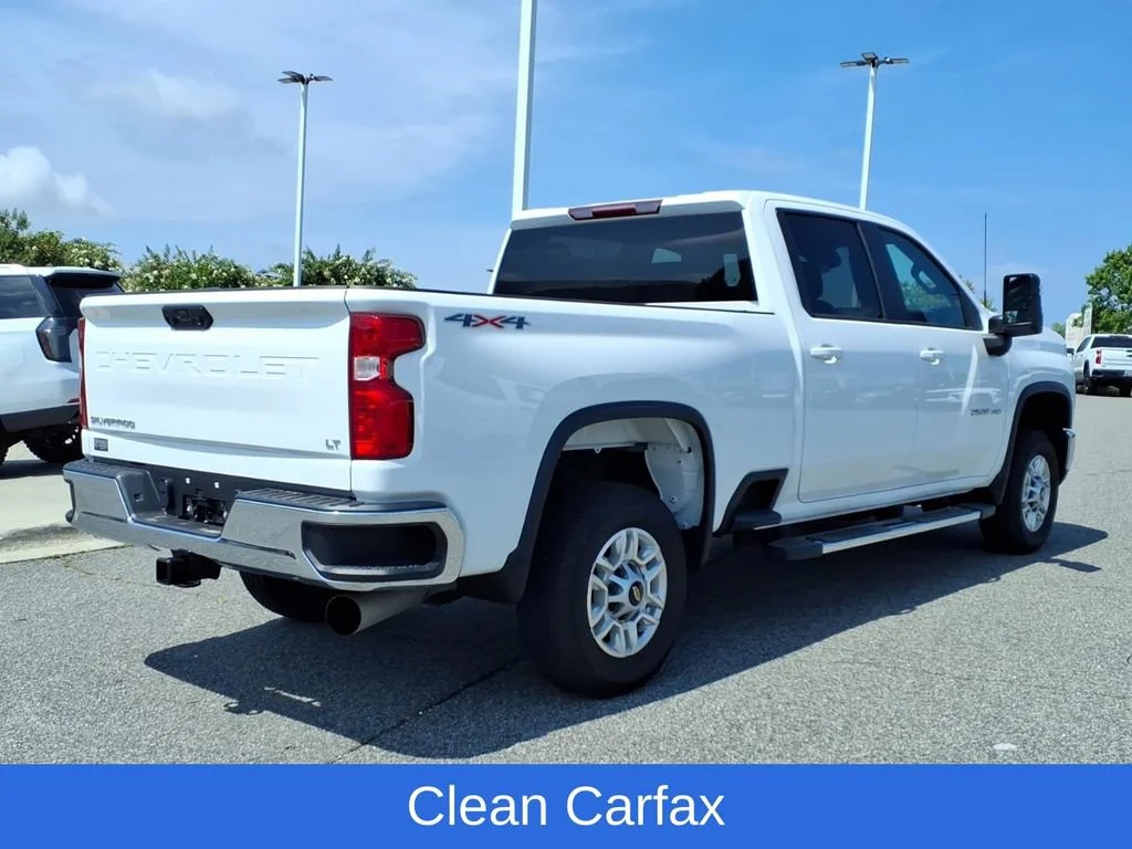 Used 2025 Summit White Chevrolet LT image 5