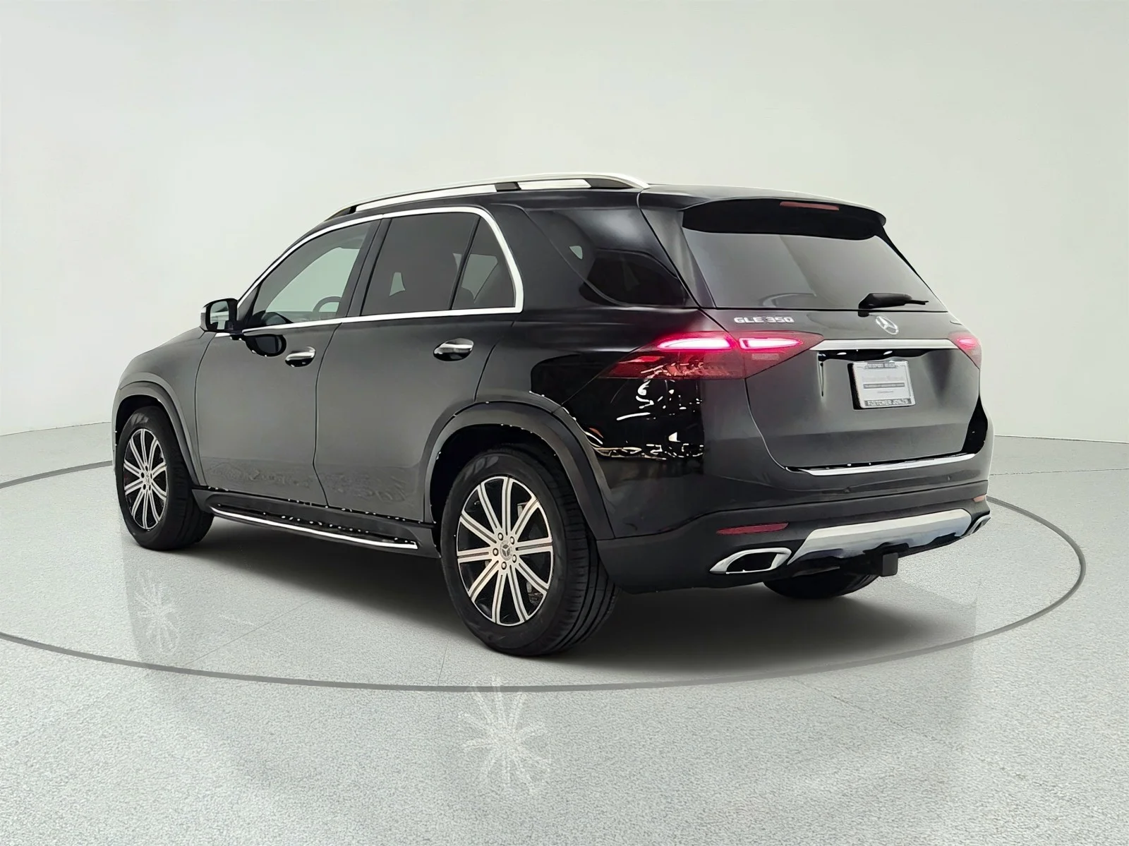 Certified Used 2024 Black Mercedes-Benz GLE 350 4MATIC® SUV image 7