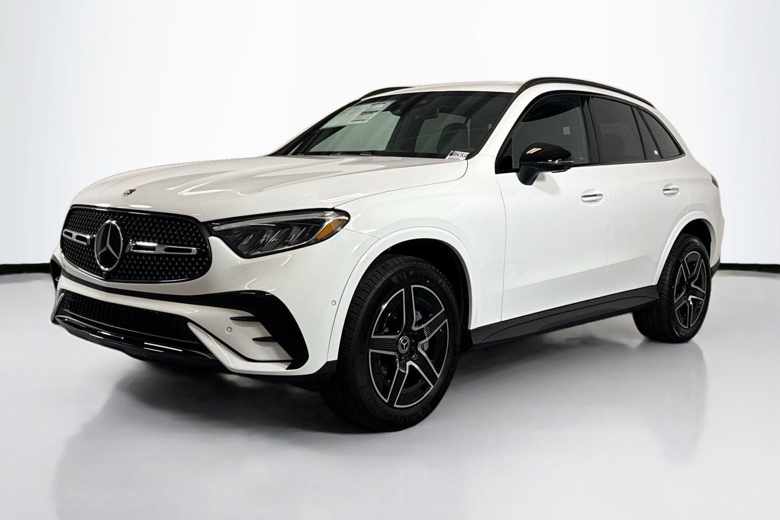 New 2026 Polar White Mercedes-Benz GLC 300 image 1