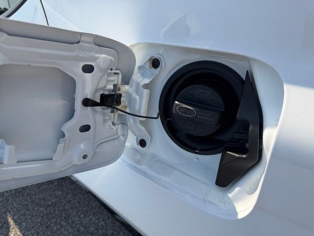 Used 2025 Ice Toyota SE image 23