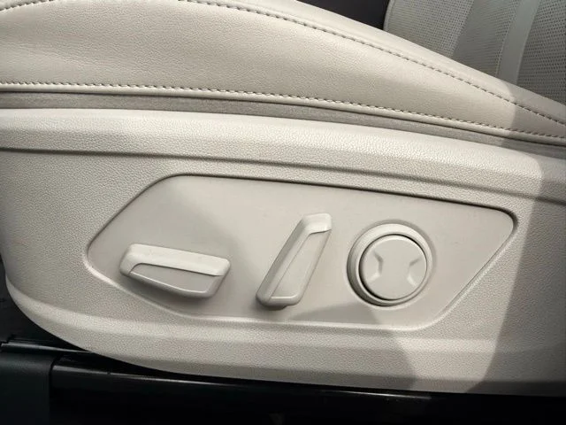 2025 Kia Sorento X-Line SX - Photo 26
