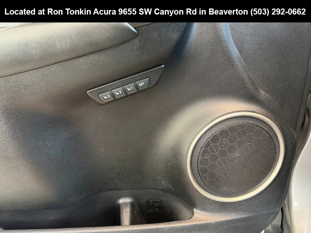 Used 2016 Silver Lining Metallic Lexus 200t image 13