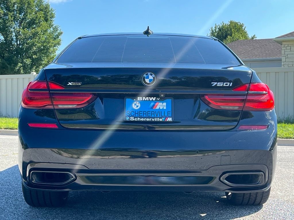 Used 2019 Black Sapphire Metallic BMW 750i xDrive image 6