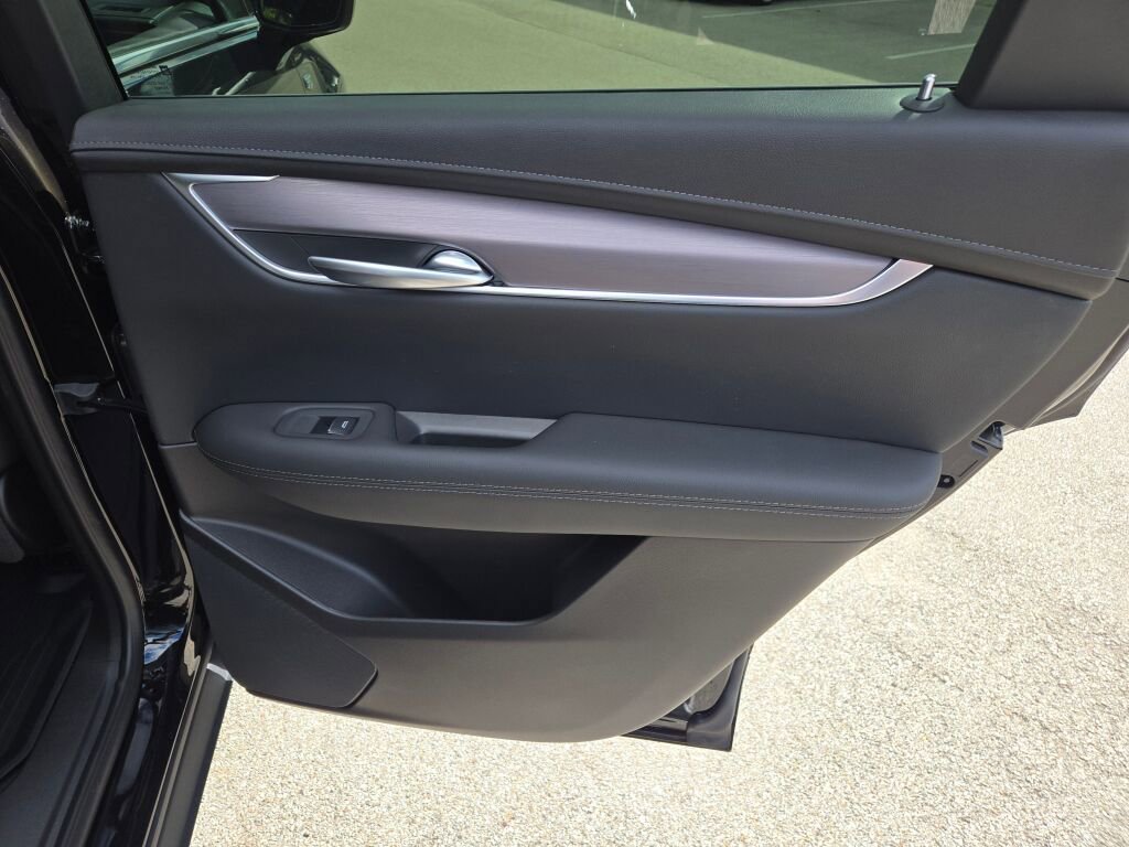 2025 Cadillac XT5 Luxury - Photo 8
