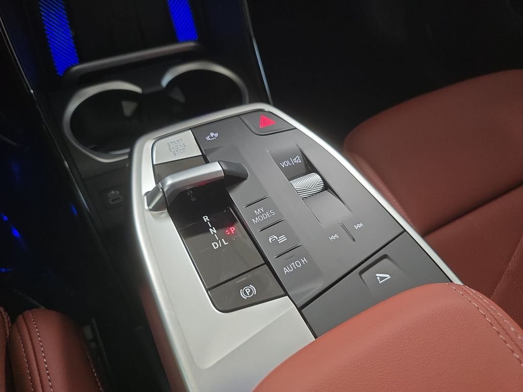 New 2026 Dune Grey Metallic BMW xDrive28i image 13