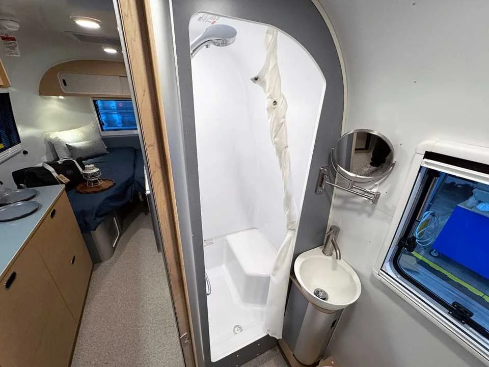 New 2026 SILVER AIRSTREAM  image 44