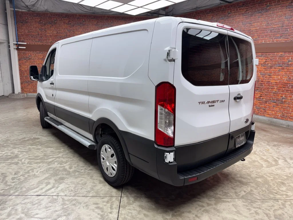 Certified Used 2025 Oxford White Ford Base image 3