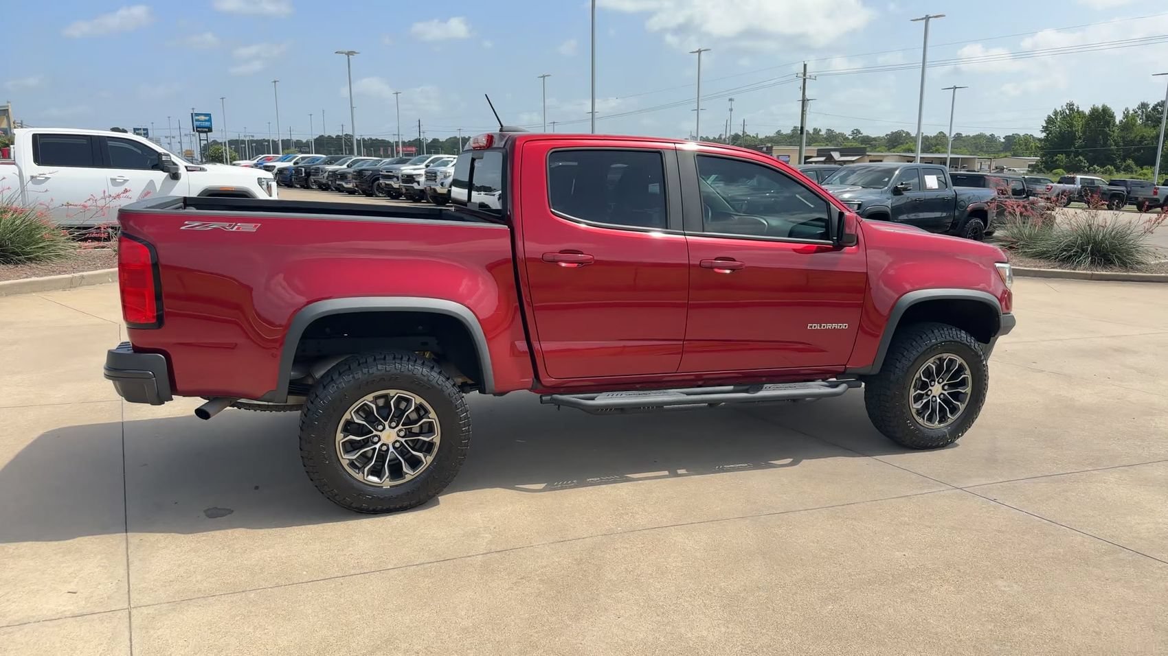 Used 2020 Cajun Red Tintcoat Chevrolet 4WD ZR2 image 9