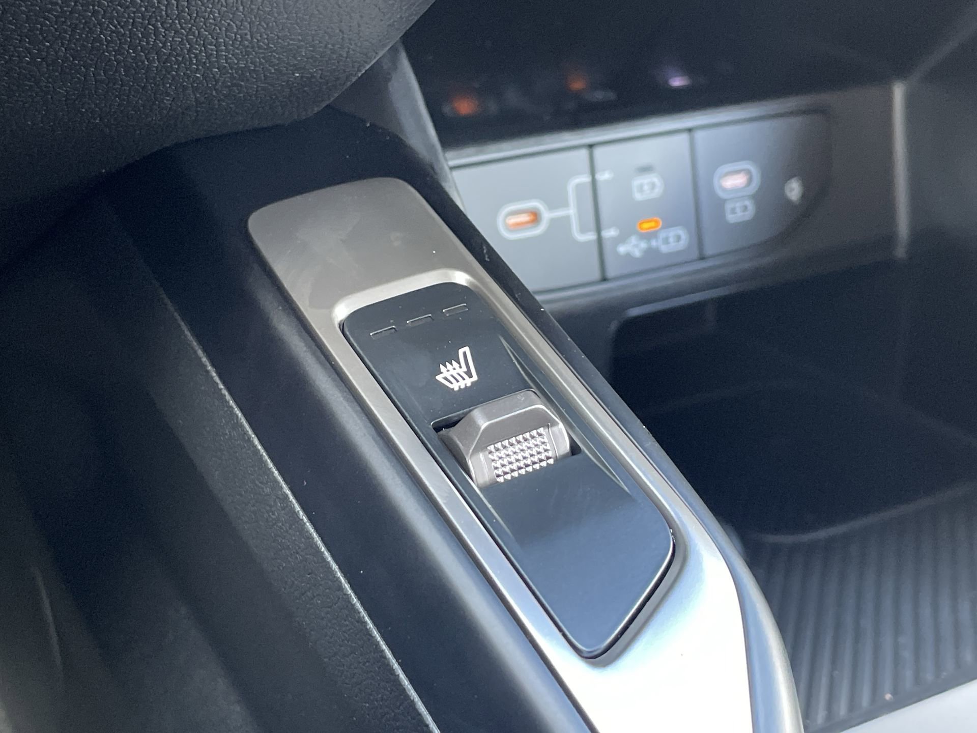2026 Kia Sorento X-Line EX - Photo 26