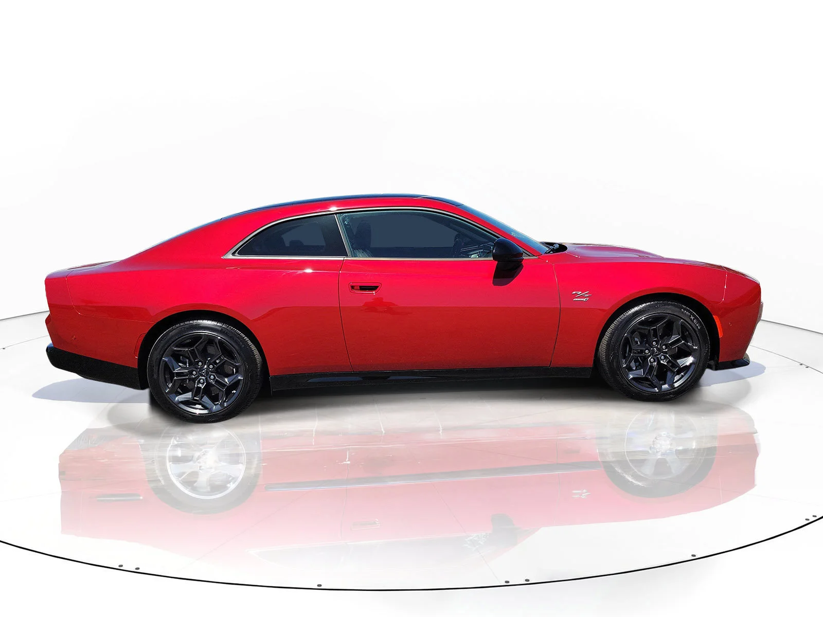Used 2025  Dodge R/T image 2