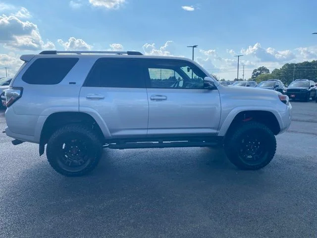 Used 2023 Silver Toyota SR5 Premium image 9