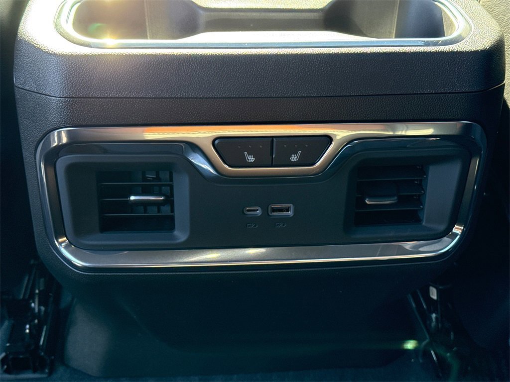 2026 GMC SIERRA - Image 30