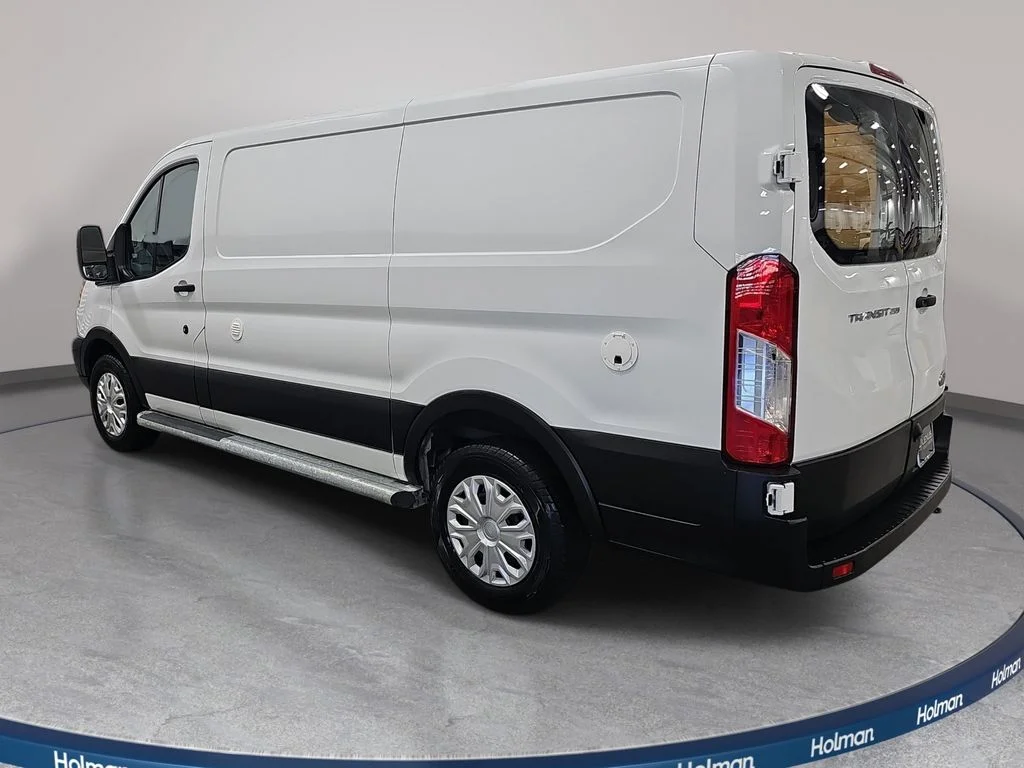 Used 2019 White Ford Base image 9