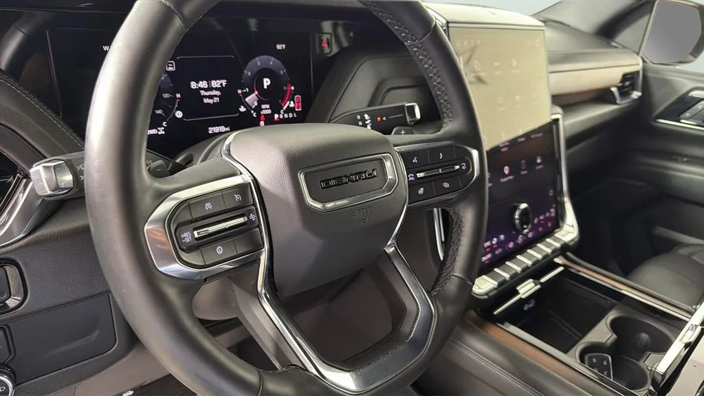Certified Used 2025 Onyx Black GMC Denali image 24