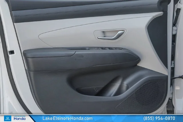Used 2026 White Pearl Hyundai SEL image 13