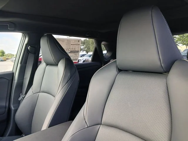 New 2026 Supersonic Red with Midnight Black Metallic roof Toyota Limited image 9