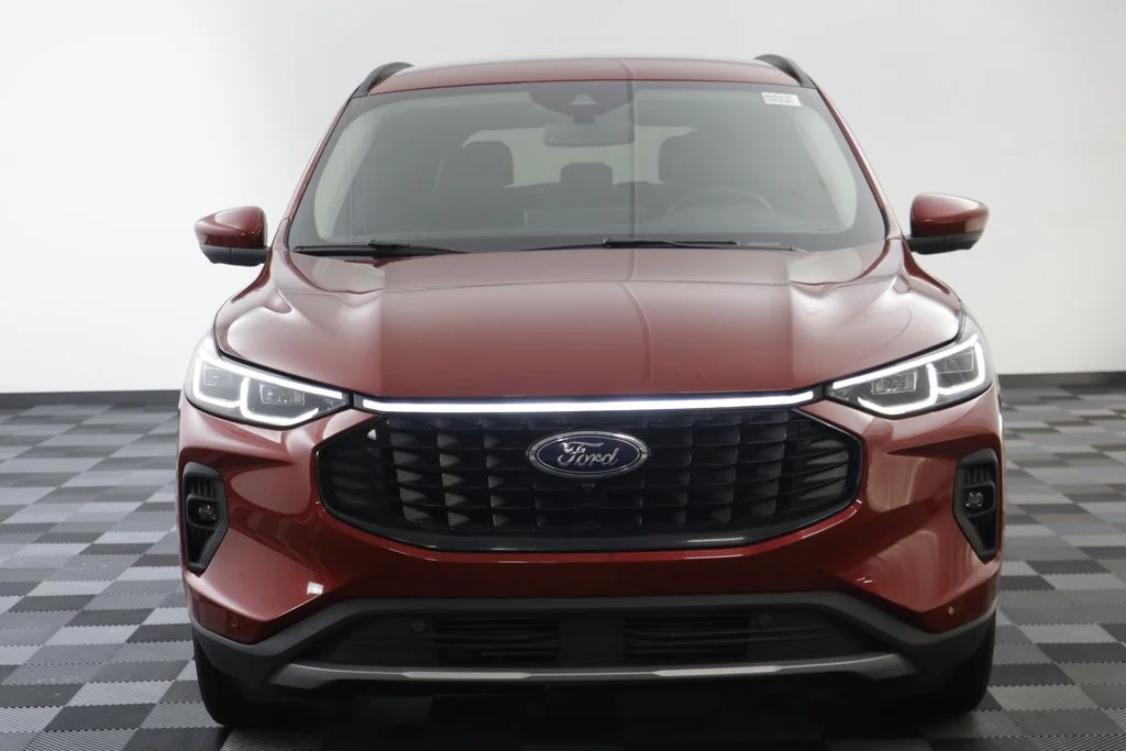Used 2024 Rapid Red Metallic Tinted Clearcoat Ford Platinum image 22