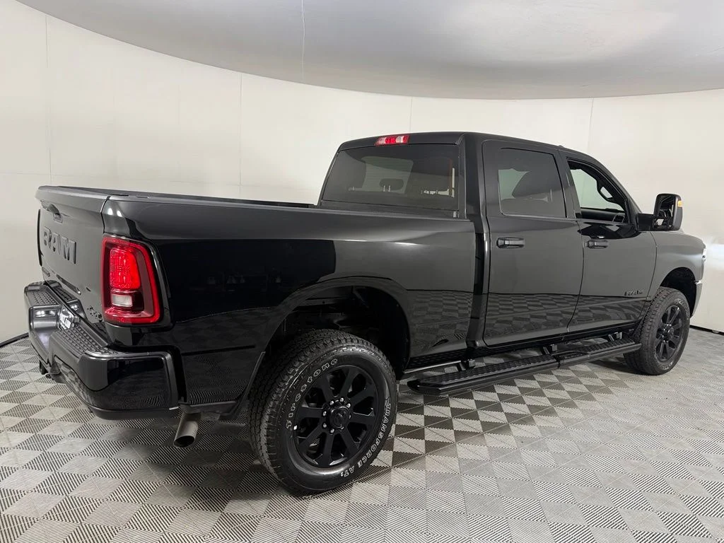 Certified Used 2025 Black Ram Big Horn image 8