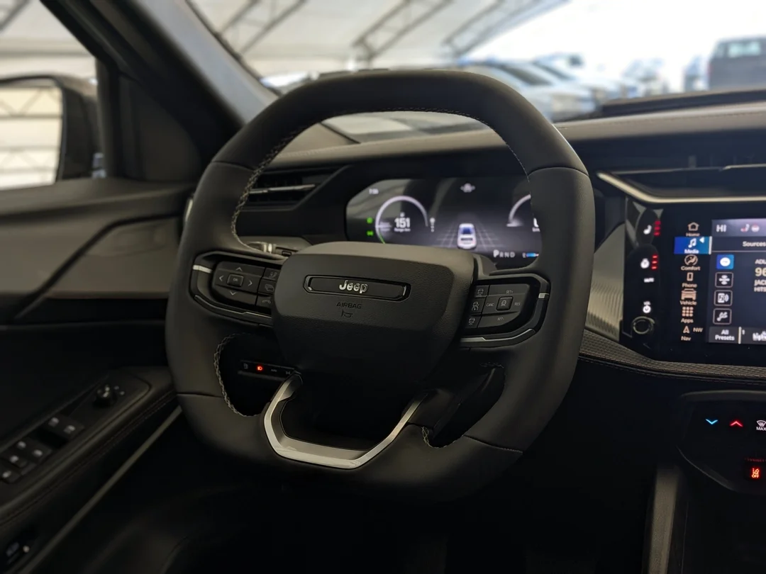 New 2026 White Jeep Limited - - 4x4 - Limited Pkg (23G) - Tech Group - Mopar Interior Protection Pkg & More! image 16