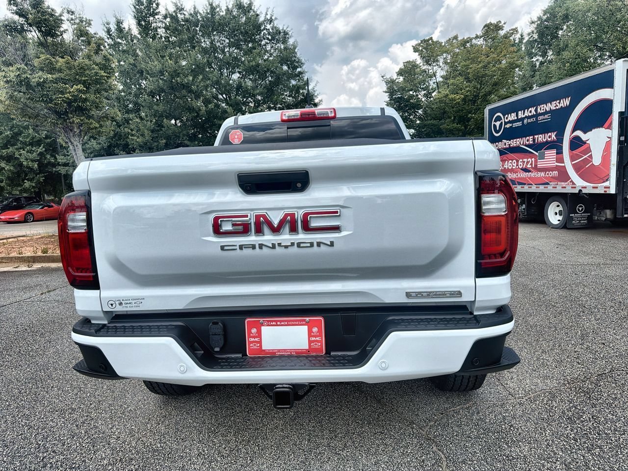 New 2026 Summit White GMC Elevation image 7