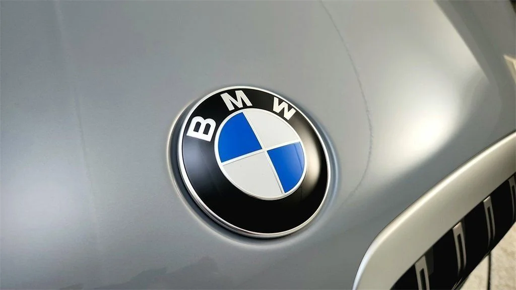 Used 2026 Brooklyn Grey Metallic BMW xDrive40i image 37