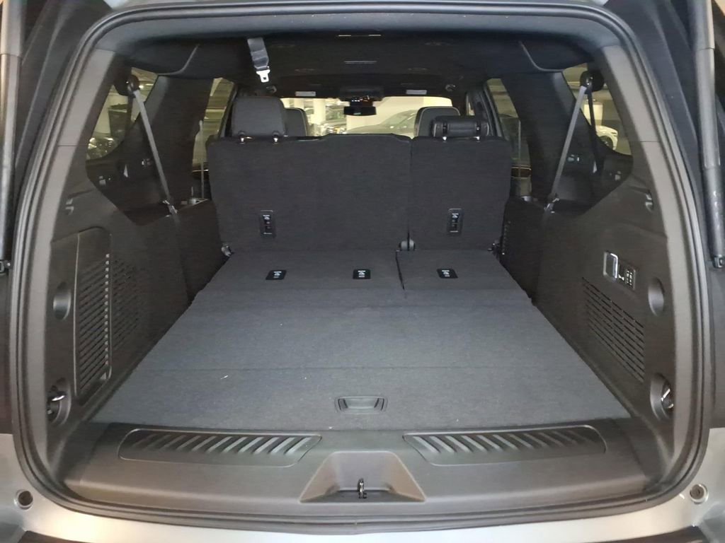 2026 GMC Yukon XL Elevation - Photo 6