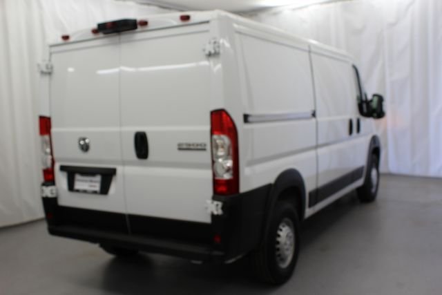 Used 2025 White Ram Base image 7