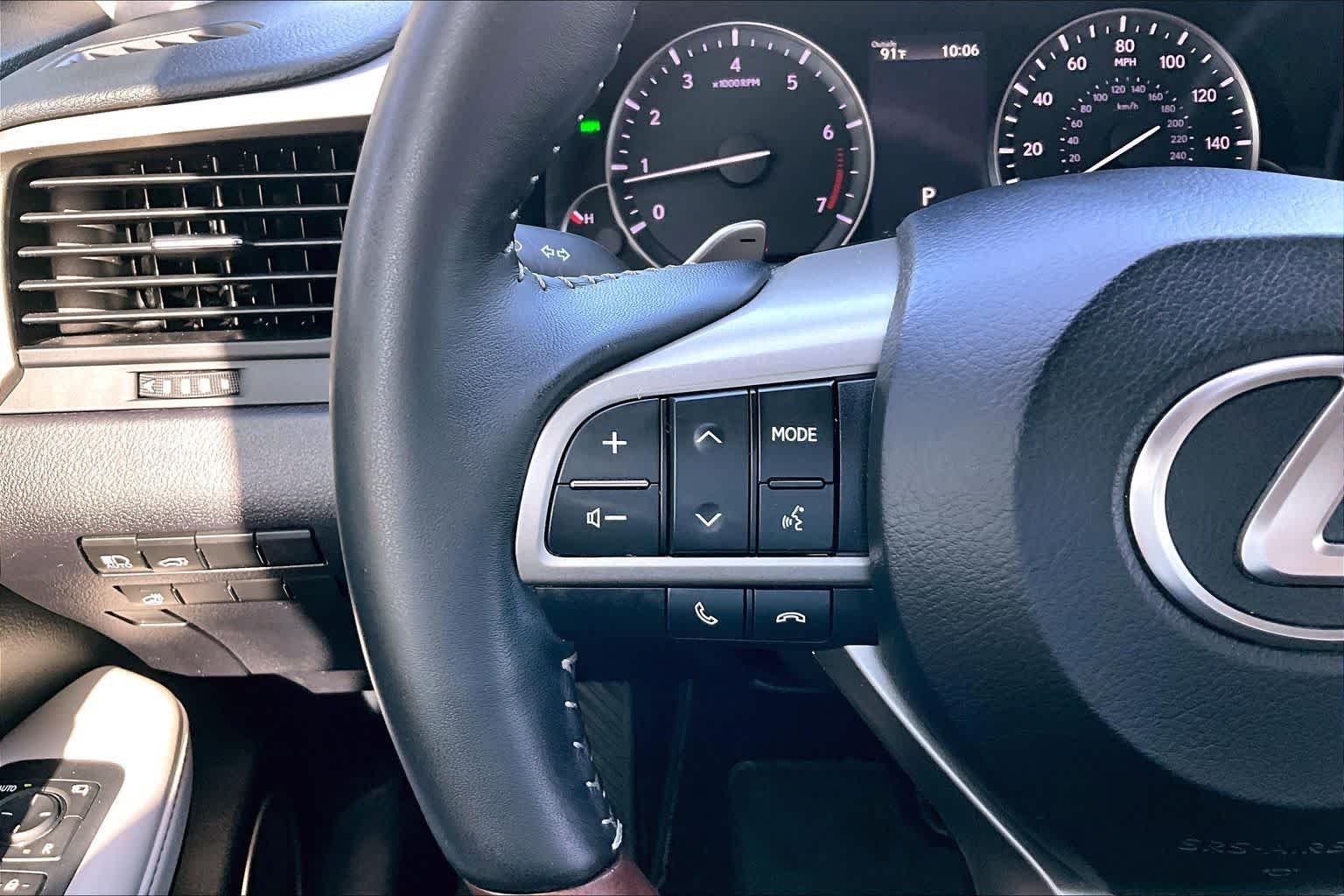 Used 2020 Atomic Silver Lexus  image 22