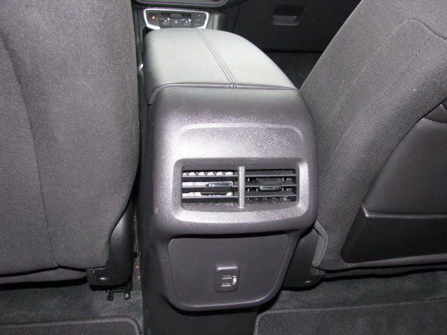 2024 GMC Terrain SLE - Photo 9