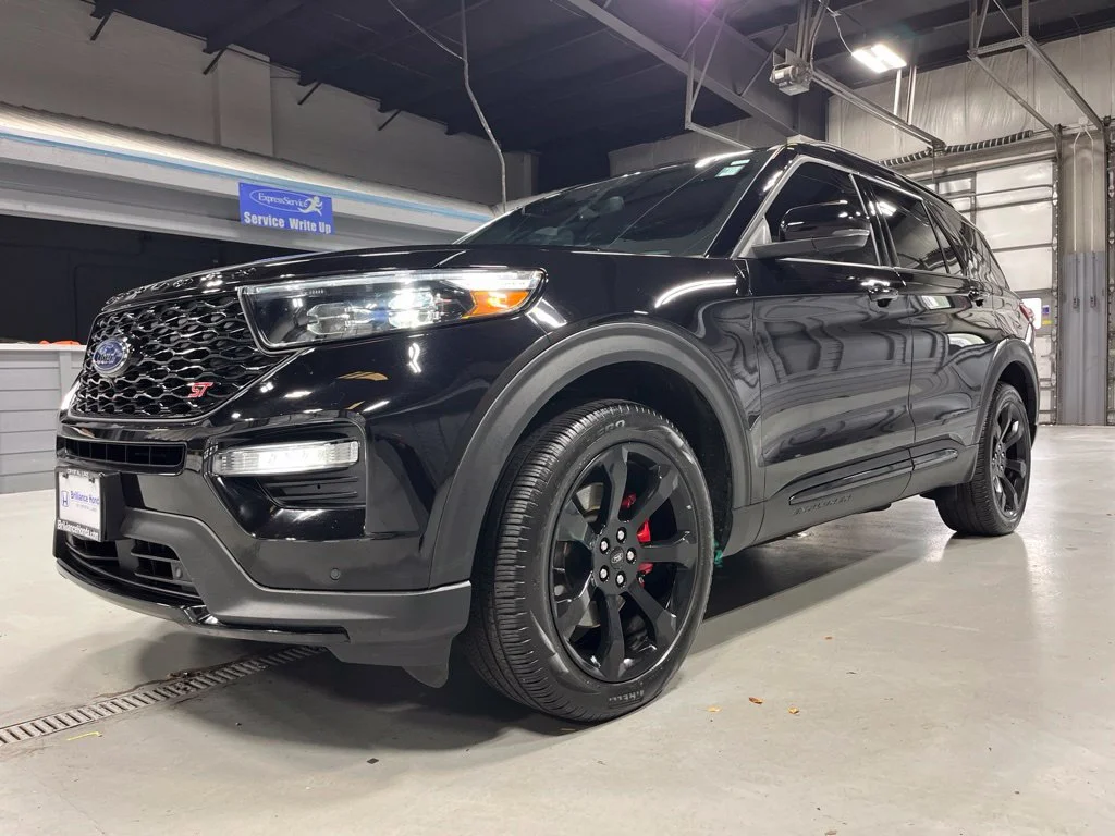 Used 2023 Black Metallic Ford ST image 3