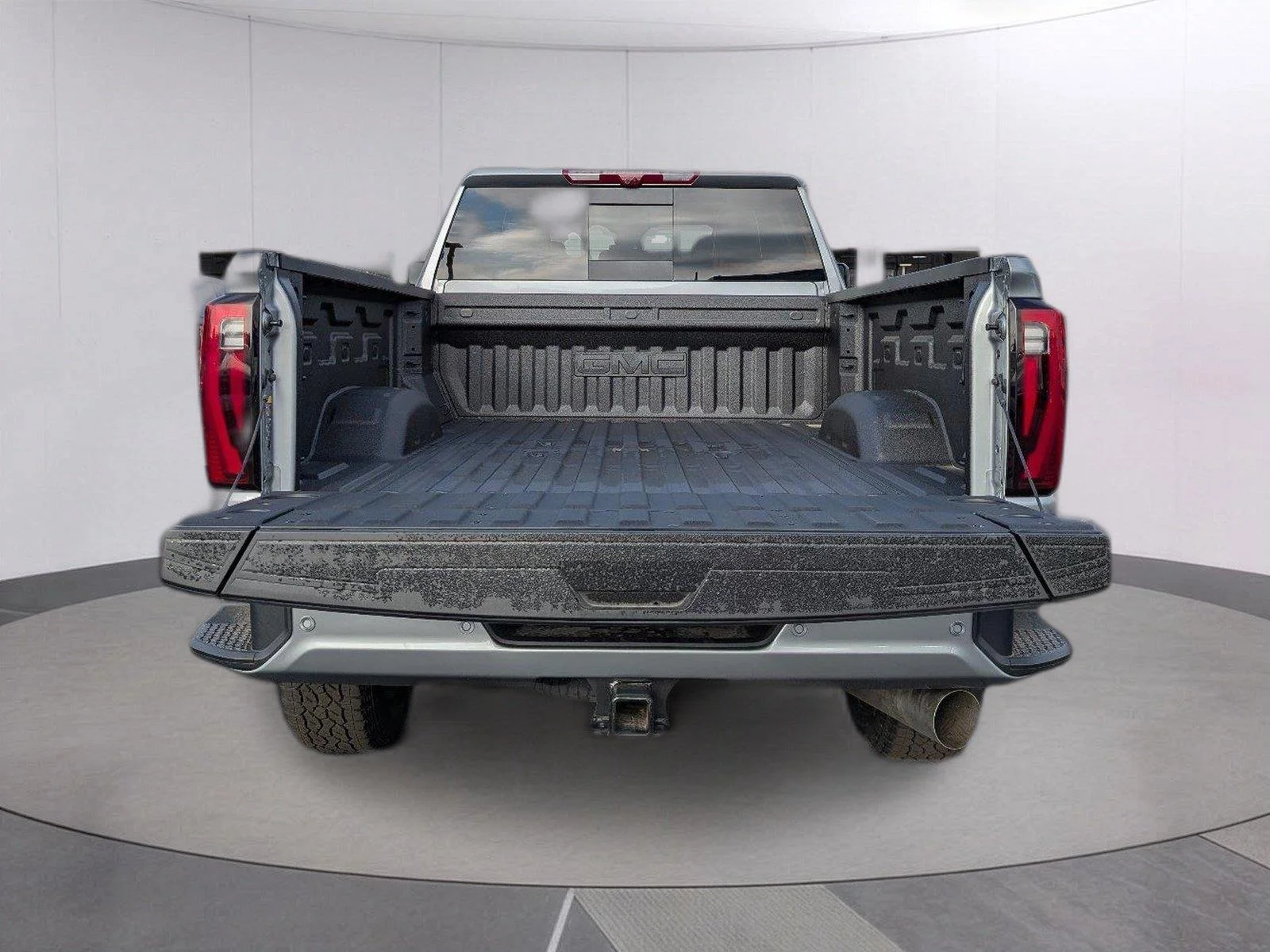 New 2026 Sterling Metallic GMC Denali Ultimate image 7