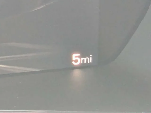 New 2026 Summit White GMC Elevation image 30